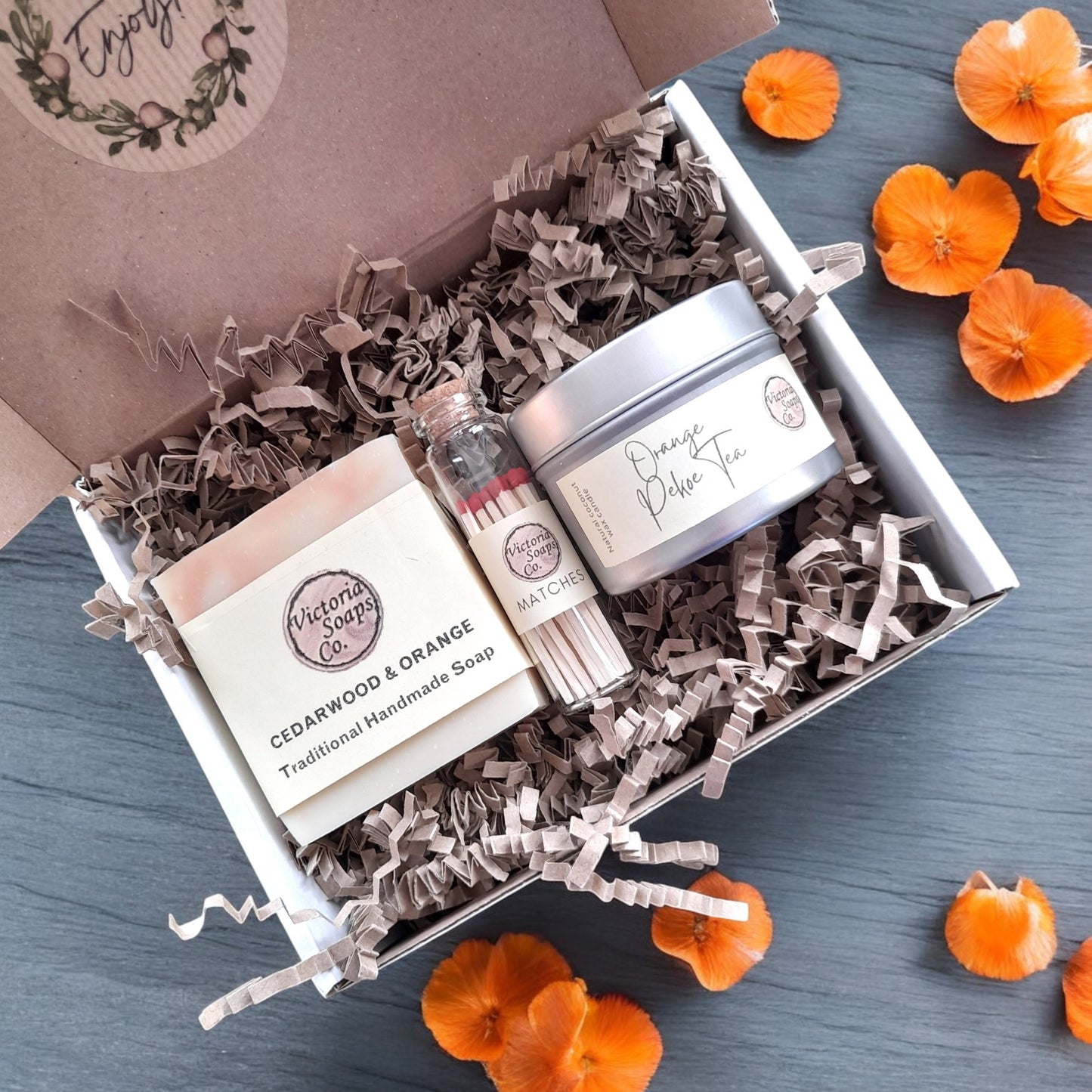 Victoria Soaps Candle & Soap Gift Set