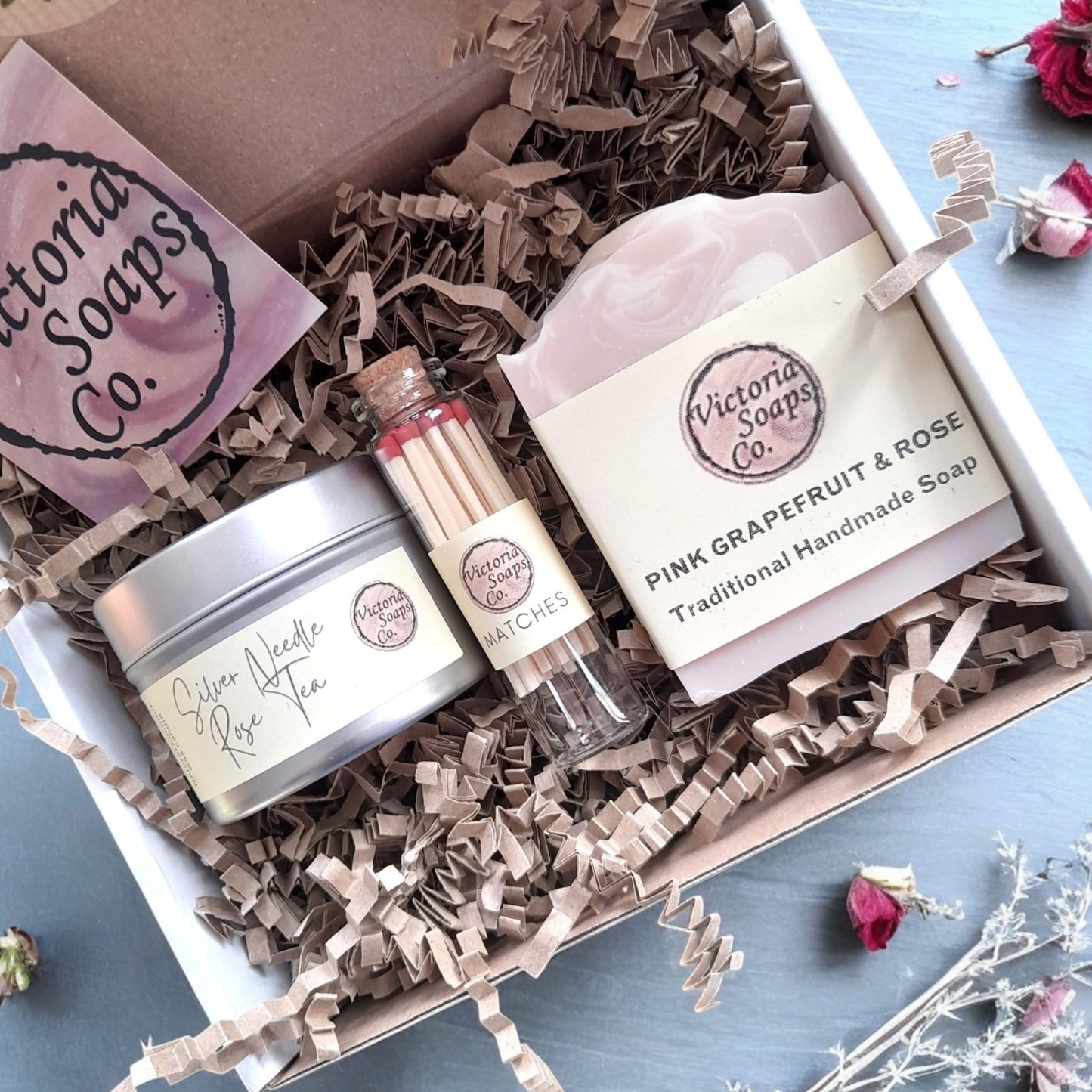 Victoria Soaps Candle & Soap Gift Set